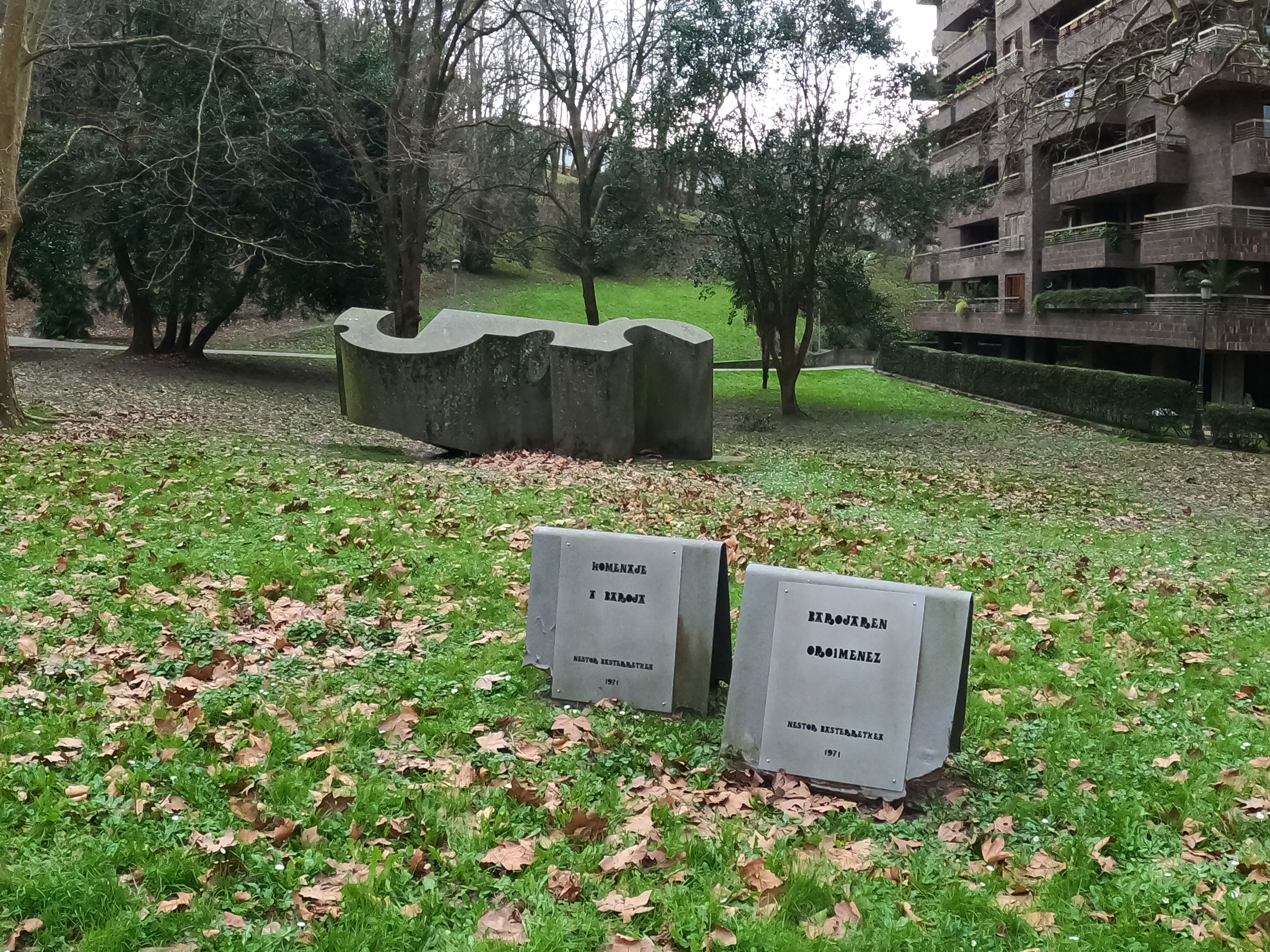 Nestror Basterretxea - Barojaren oroimenez